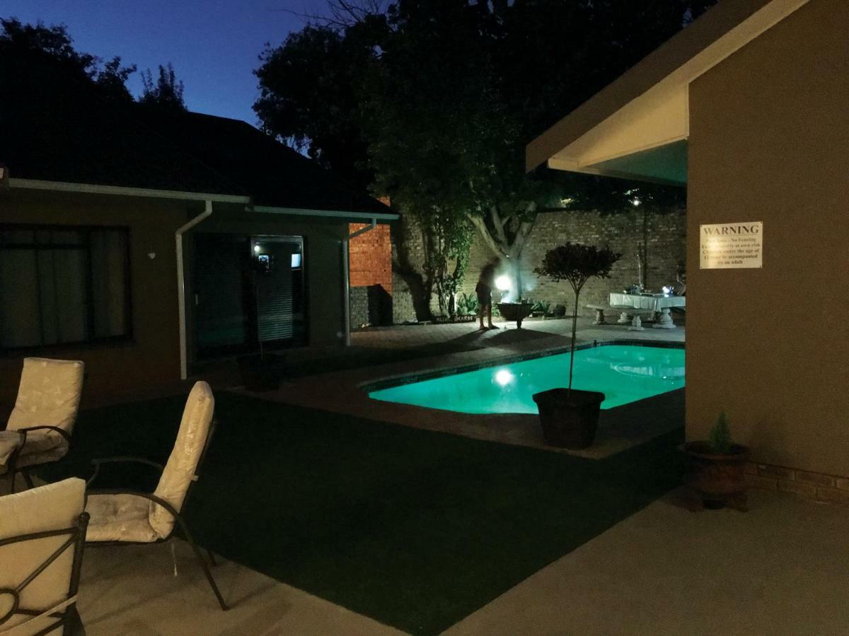 21 On Klein Karoo Apartment Oudtshoorn Exterior photo